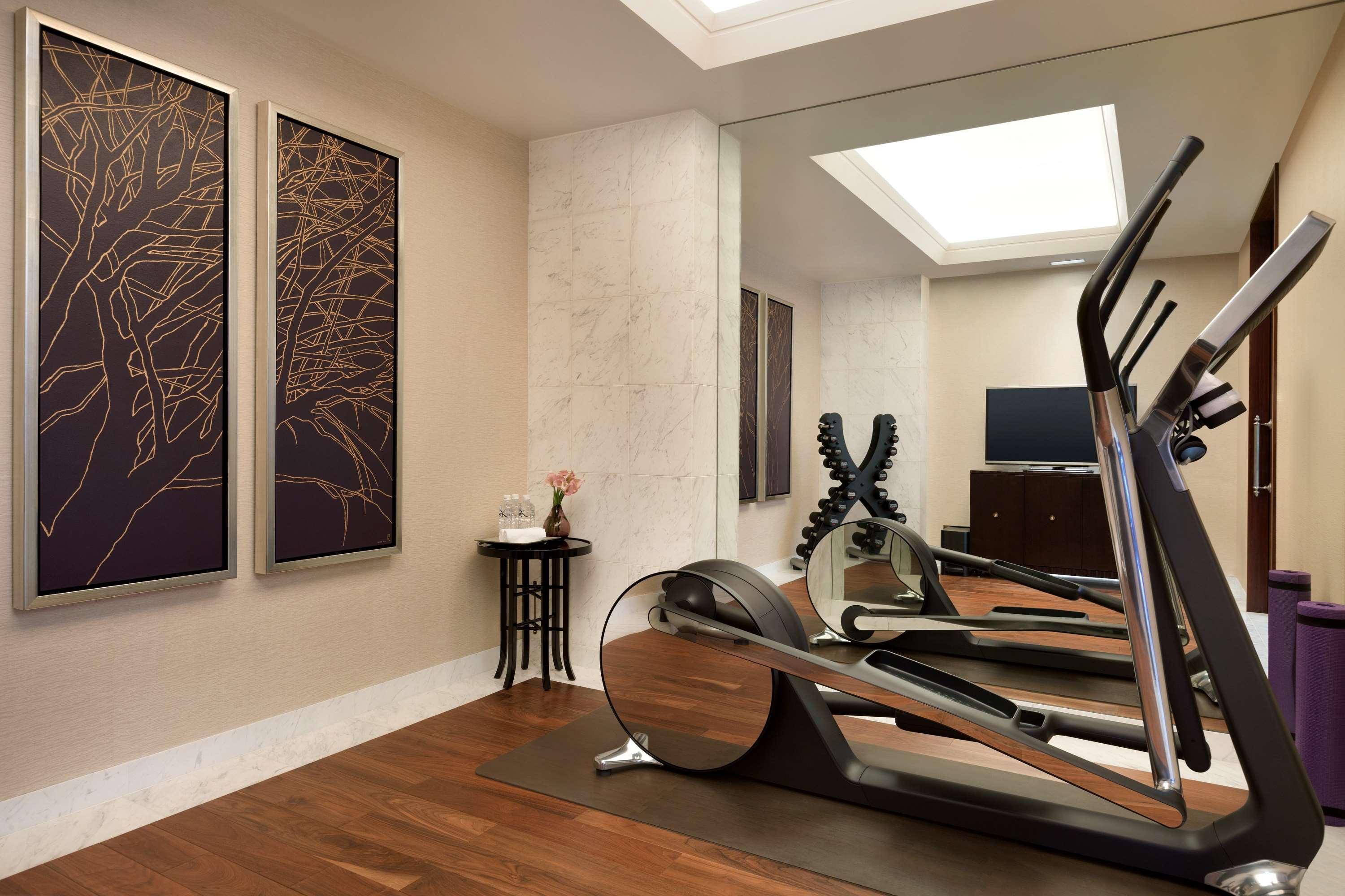 Shangri-la Hotell 5*
