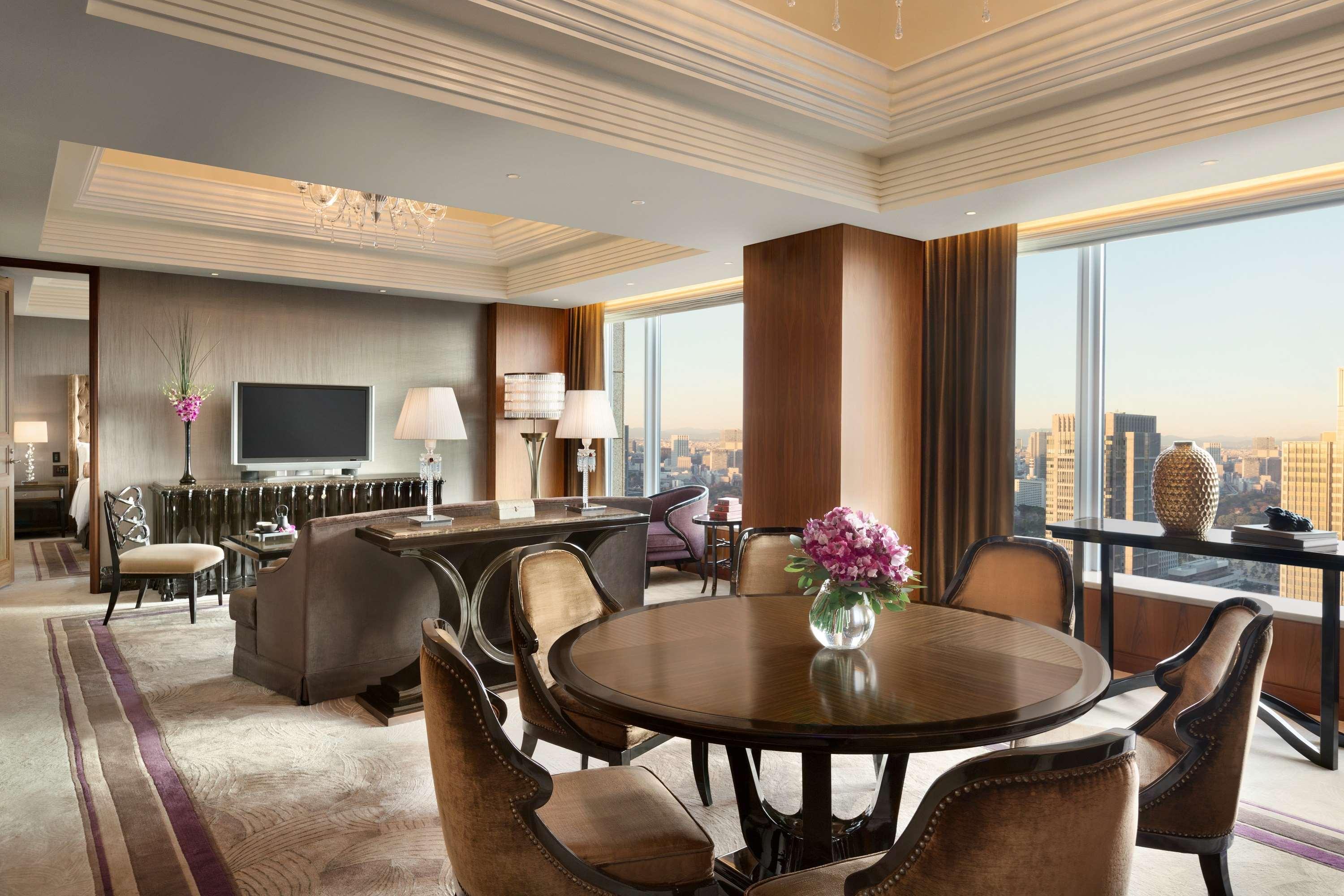 Shangri-la Hotell