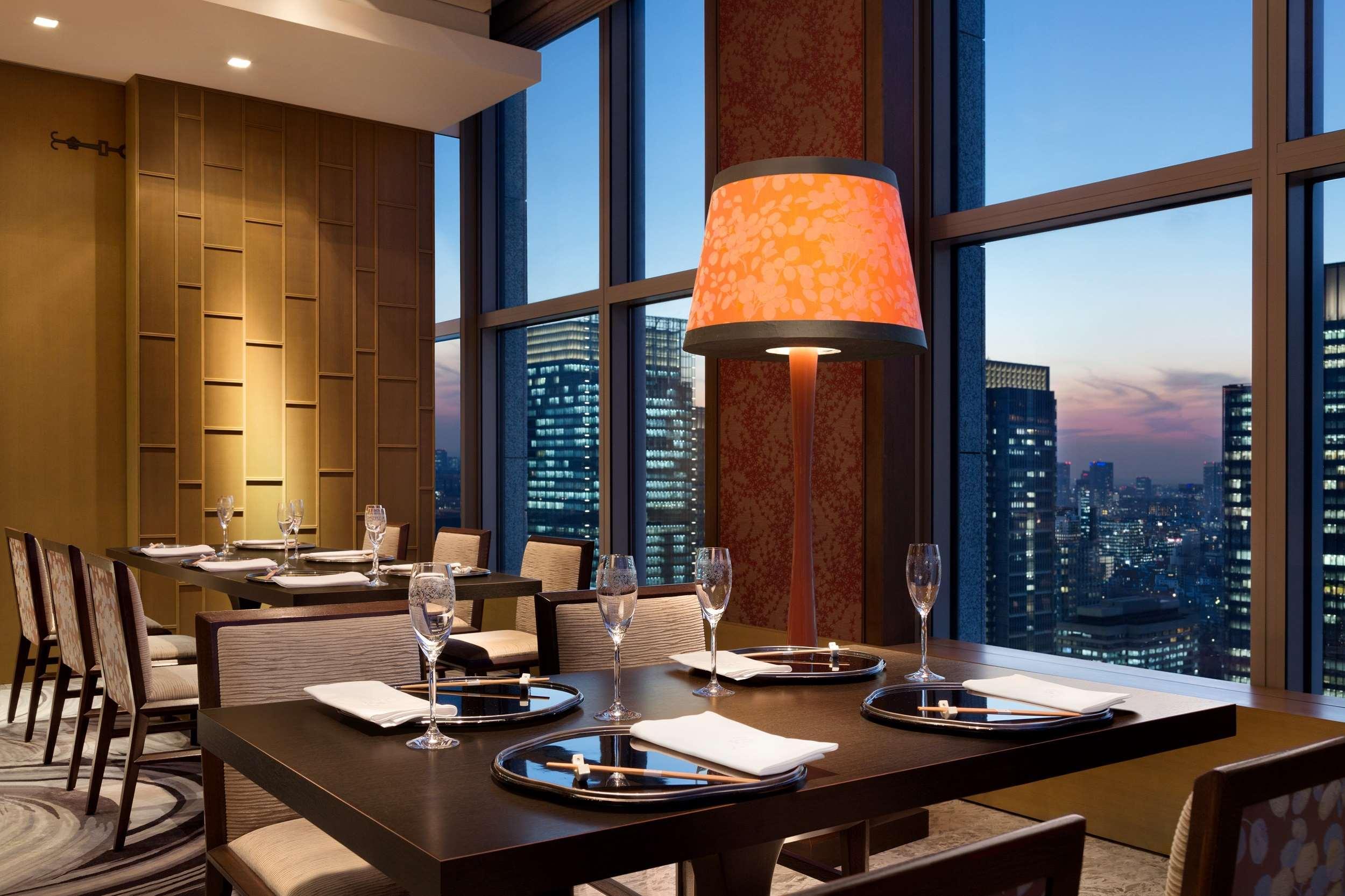 Hotell Shangri-la 5*